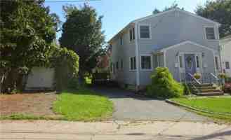 featured image of 3 Southmayd St #A