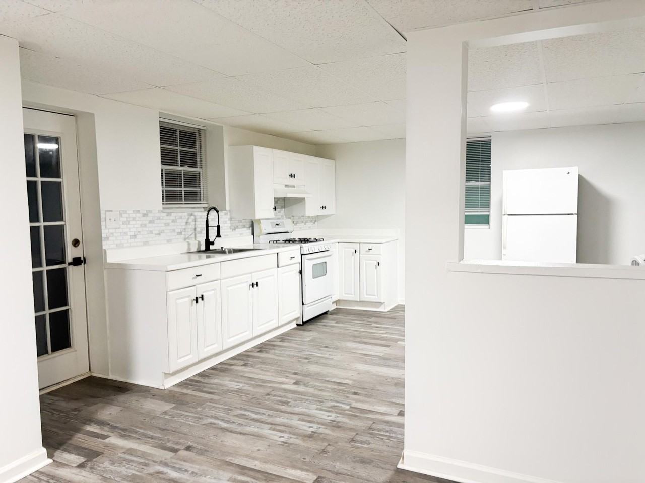 Ruth Ln - Photo 3 of 8