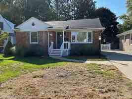 featured image of 312 Northwood Ave