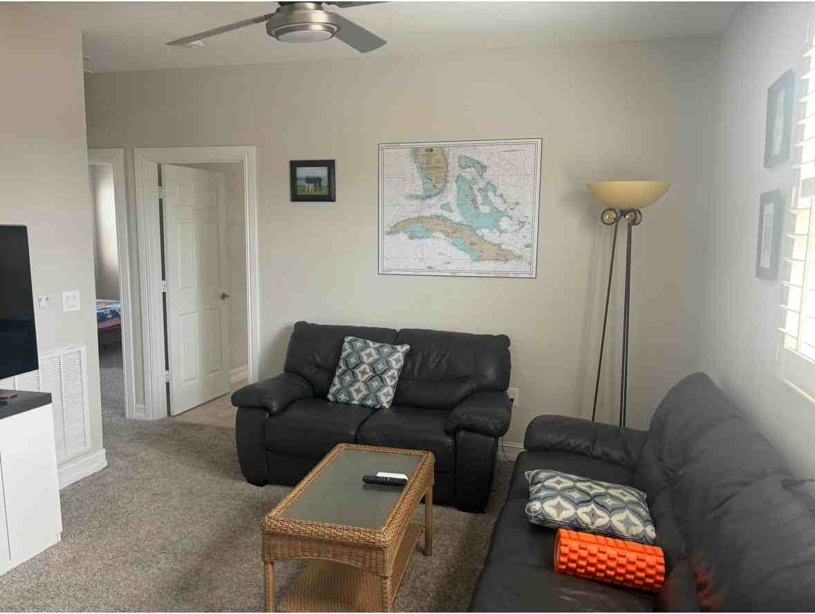 1805 Noel Pl - Photo 7 of 8