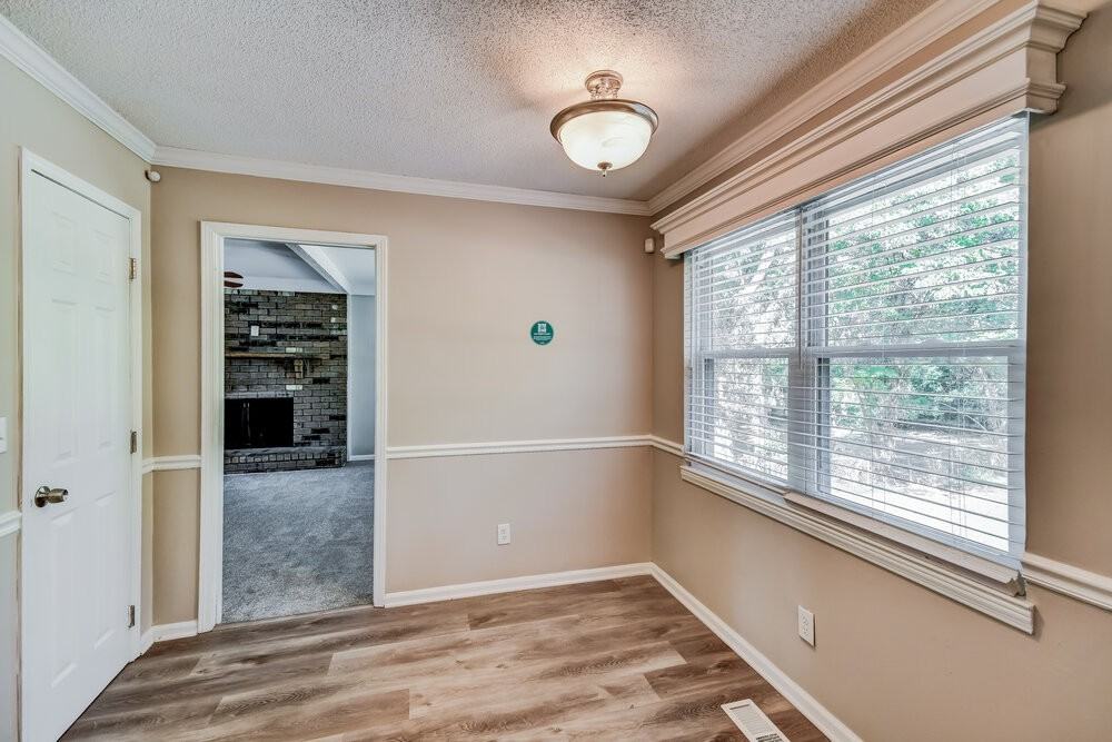 1541 Cedargate Cir - Photo 7 of 17