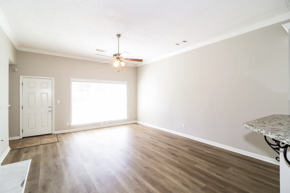 4011 Chesapeake Way - Photo 4 of 16