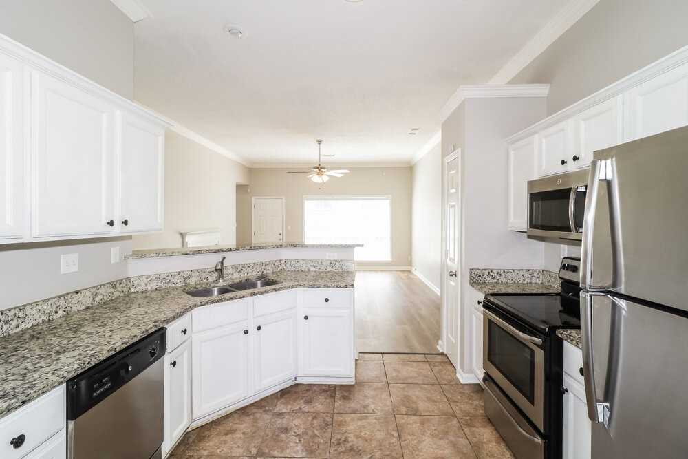 4011 Chesapeake Way - Photo 7 of 16