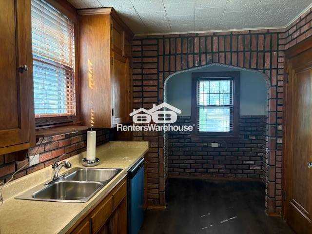 5120 Cedar Ave S - Photo 3 of 12