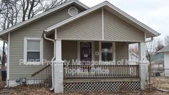 1138 Ne Winfield Ave - Photo 1 of 1