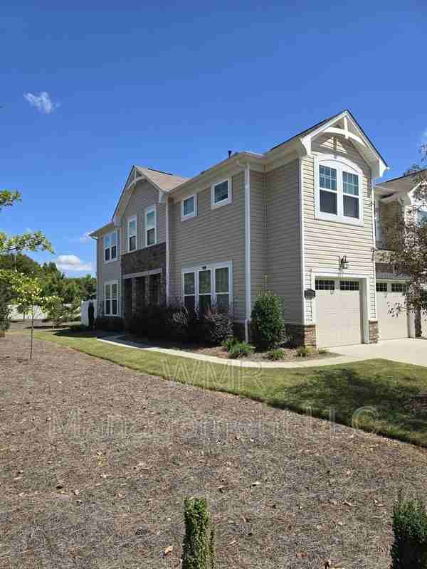 1118 Glen Marley Dr - Photo 2 of 47