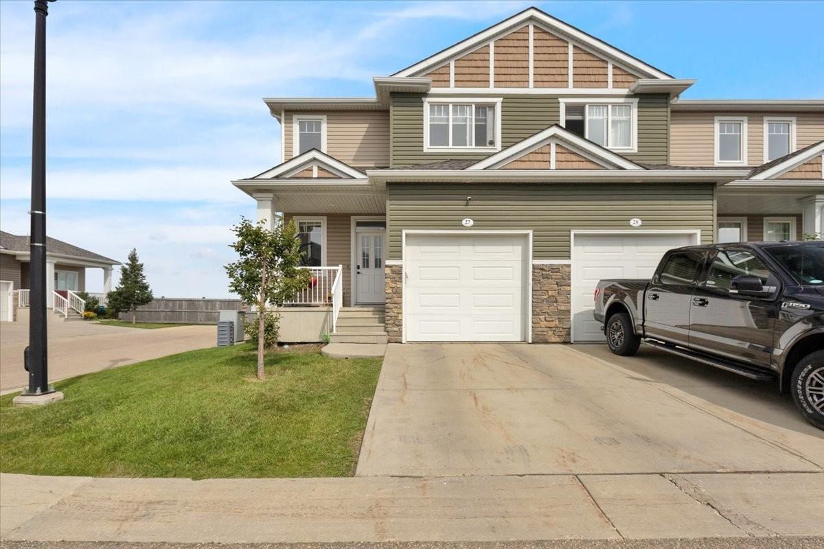 18201 104a St Nw - Photo 2 of 43