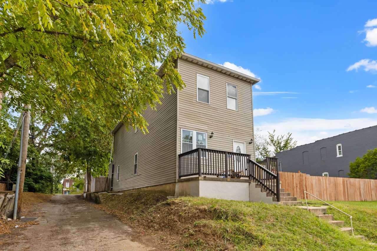 6414 Idaho Ave - Photo 2 of 26