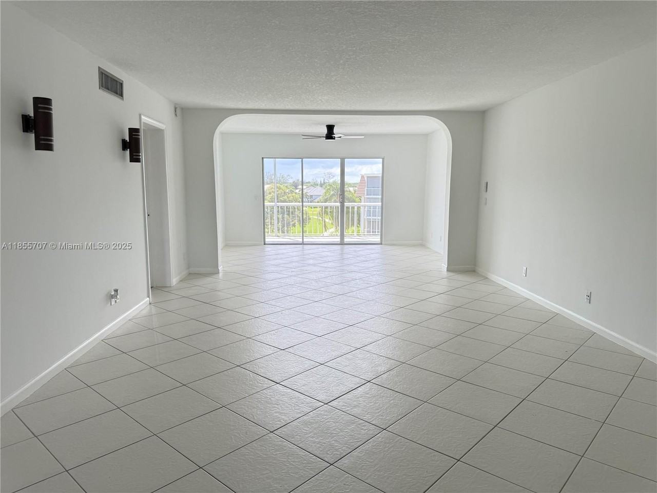 250 John F Kennedy Drive - Photo 3 of 7