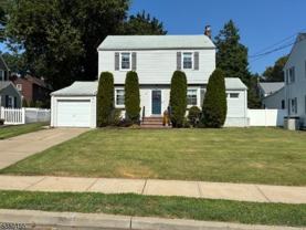 32 Burlington Rd - Photo 1 of 1