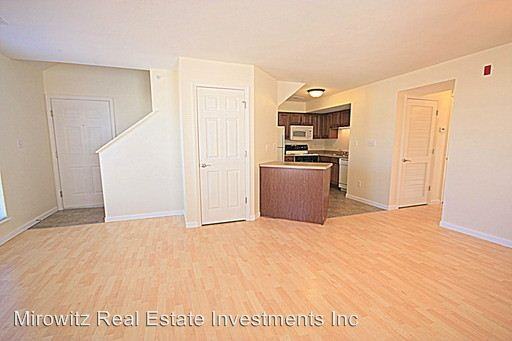 Stonewall Creek Dr. - Photo 3 of 32