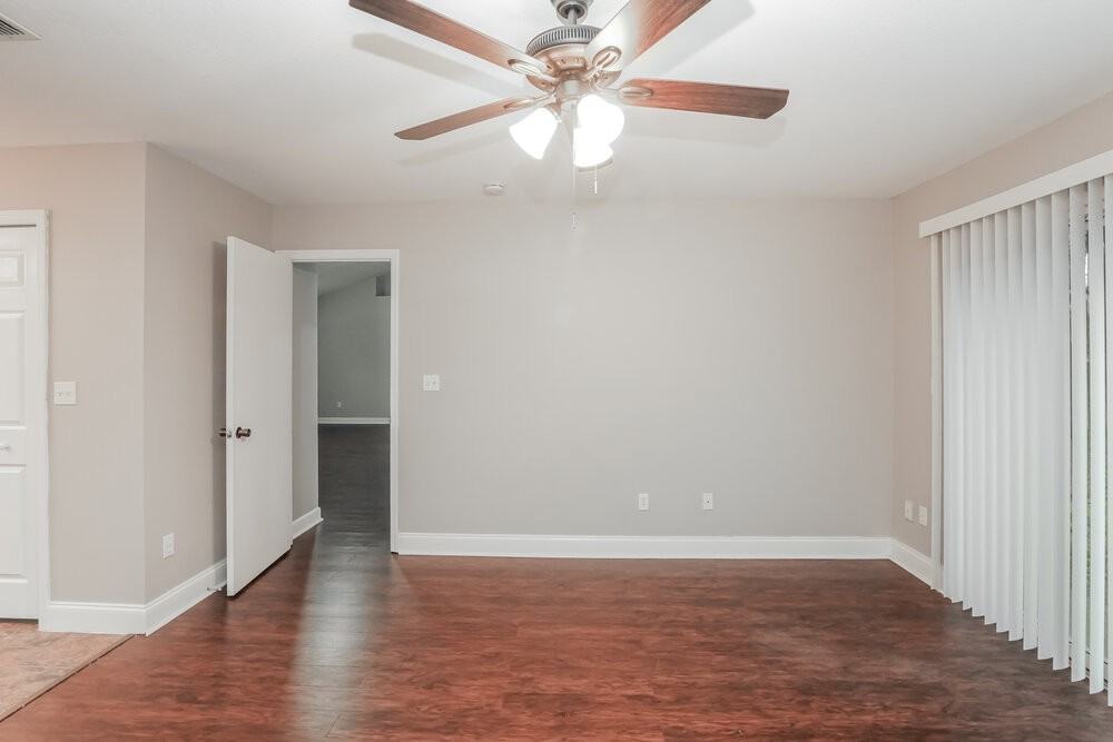 2651 Waterview Dr - Photo 6 of 16