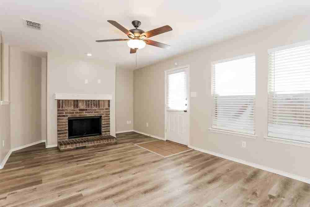 2509 Mill Springs Pass - Photo 3 of 16