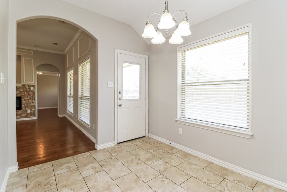 319 W Little Creek Rd - Photo 6 of 16