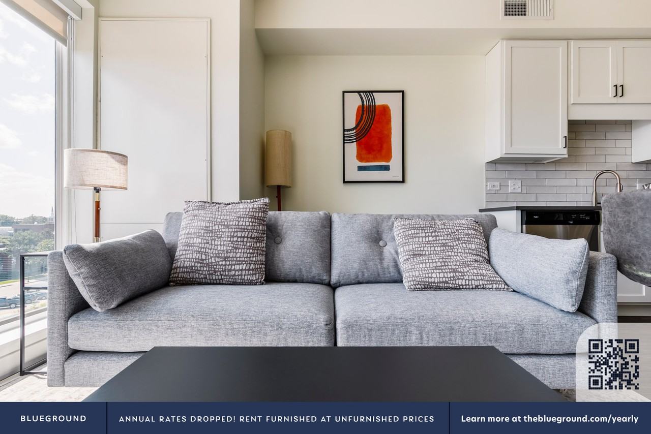 100 N Addison Ave #1316 - Photo 4 of 50