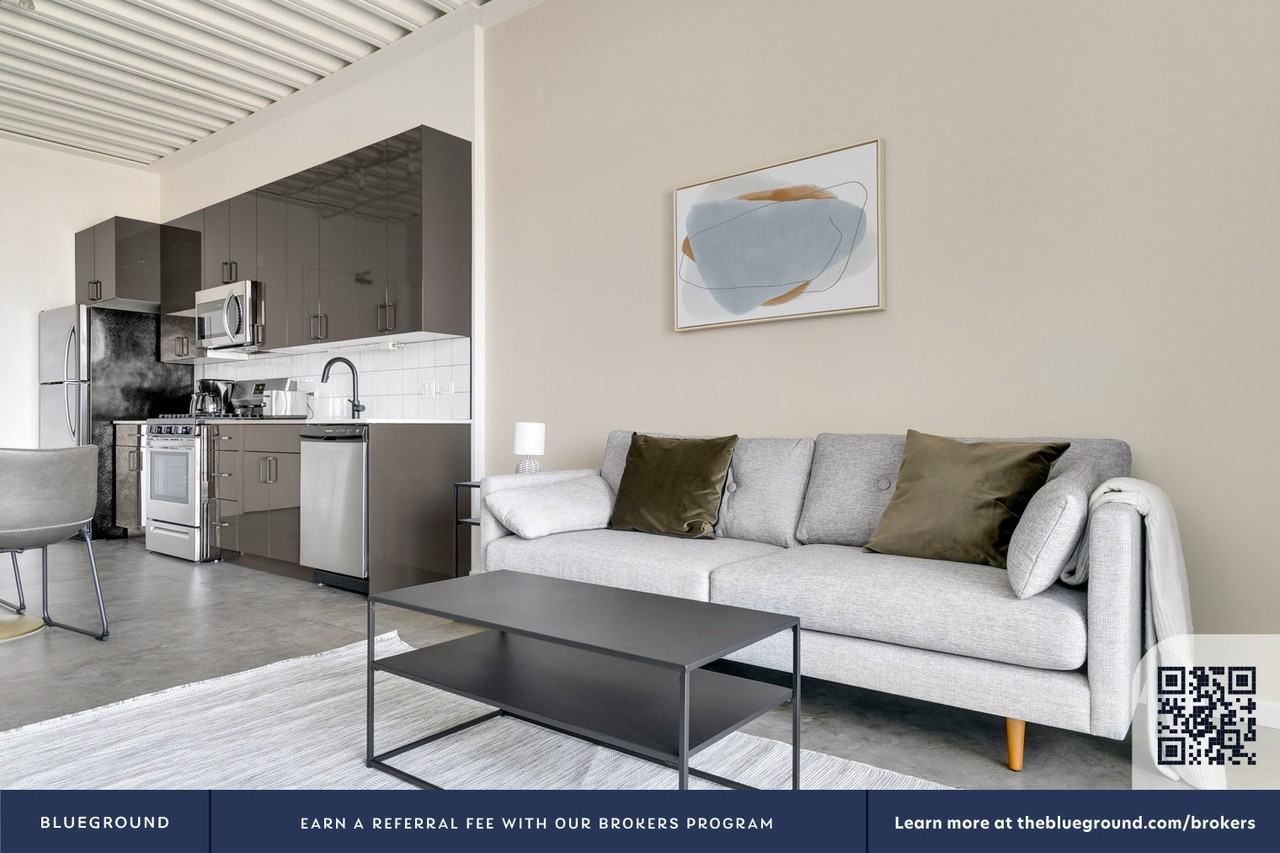 1220 W Jackson Blvd #1319 - Photo 5 of 35