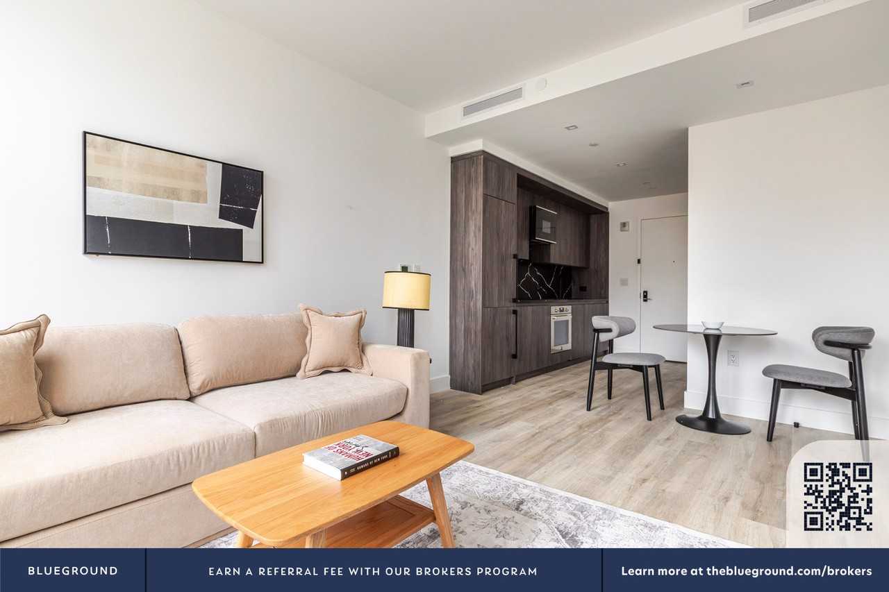 280 East Houston Street - Photo 5 of 21