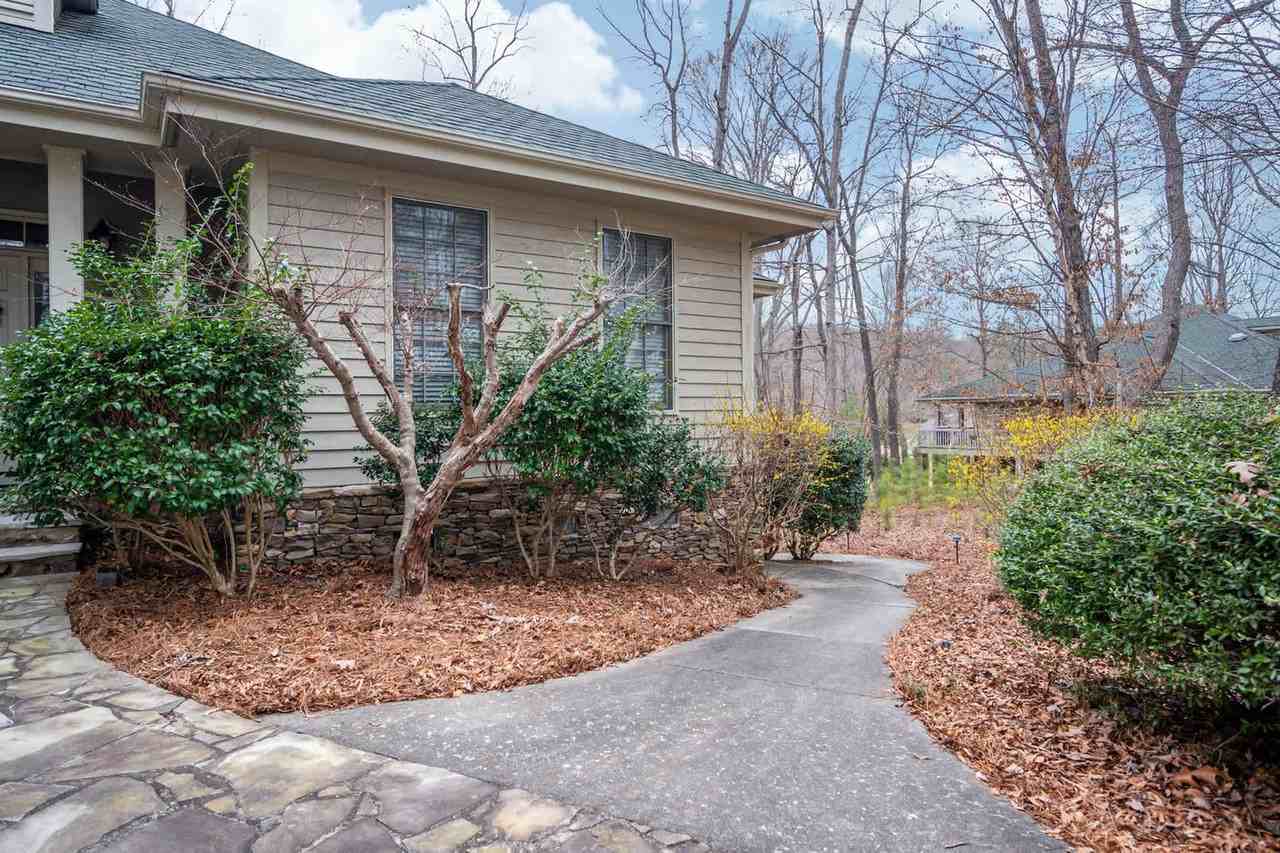 11468 Club Drive - Photo 4 of 50