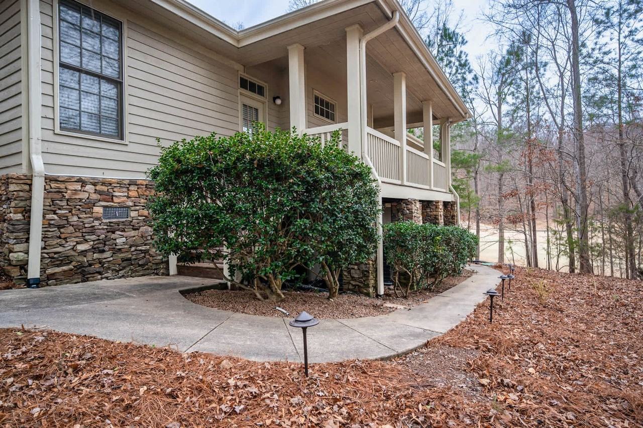 11468 Club Drive - Photo 5 of 50