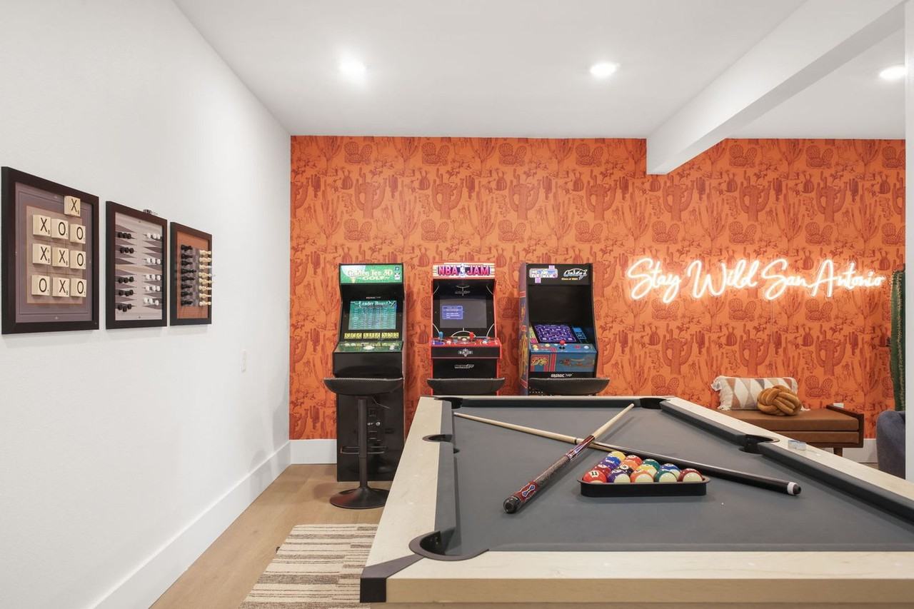 5410 King Richard St #1300716P - Photo 4 of 50