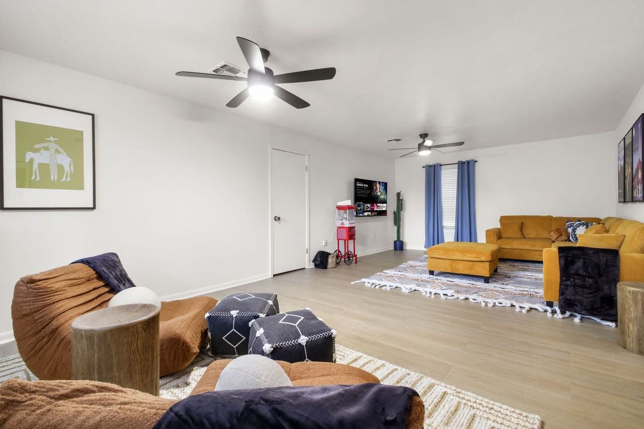 5410 King Richard St #1300716P - Photo 5 of 50