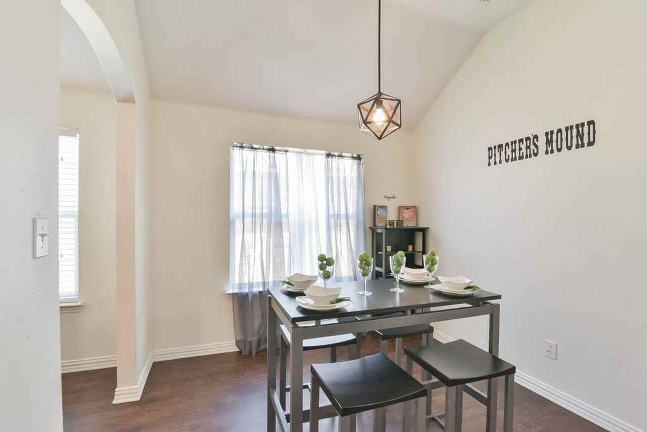 4514 Ridgeway Dr #1301579P - Photo 7 of 32