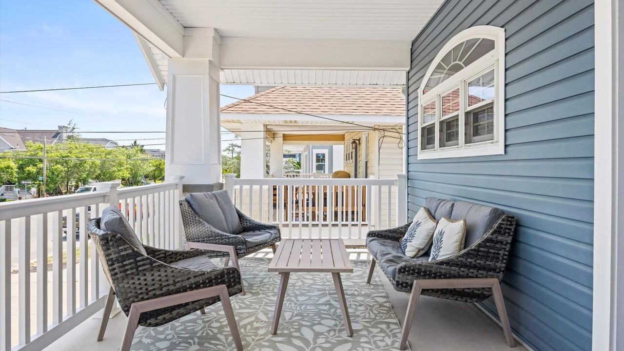 54 Wesley Road #1309007P - Photo 5 of 28