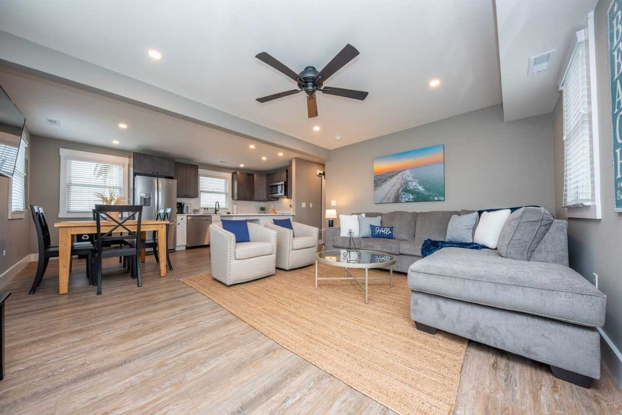 1142 Simpson Ave #1308992P - Photo 2 of 41