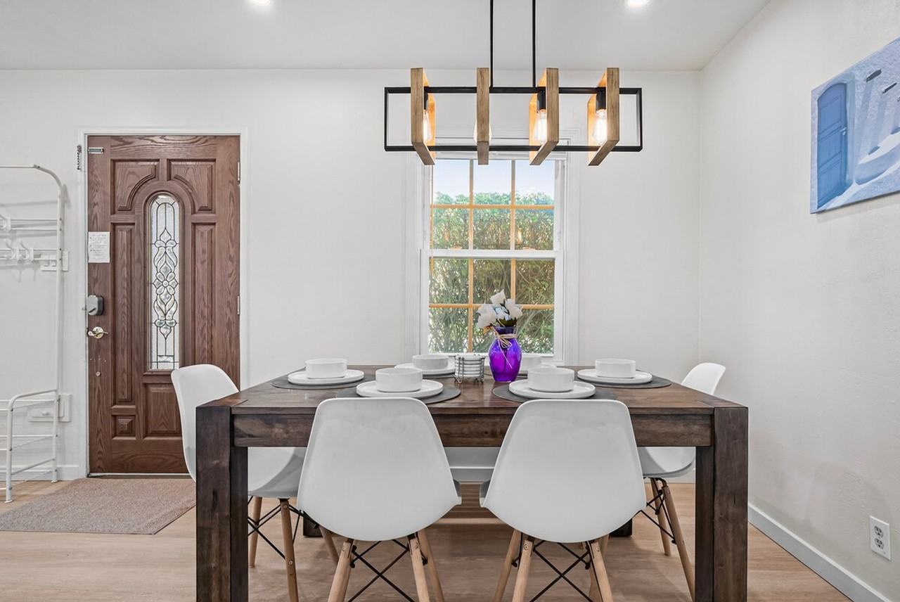 2355 Arlene Dr #1310557P - Photo 3 of 33