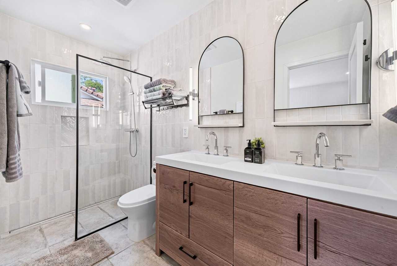 2355 Arlene Dr #1310557P - Photo 4 of 33