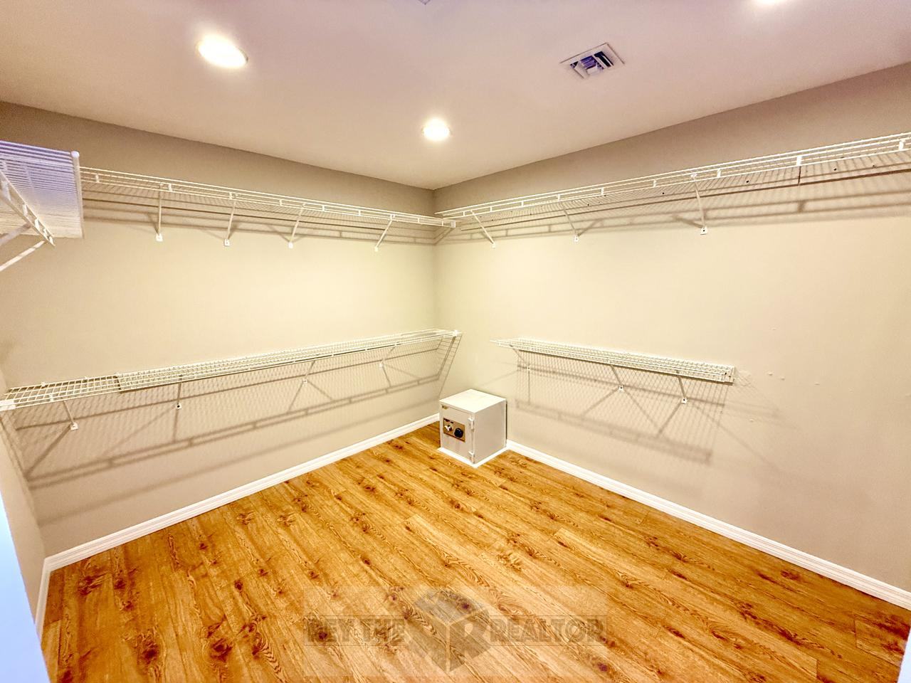 17501 SW 92nd Ct - Photo 6 of 18