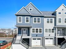 95 Bay Ave - Photo 1 of 1