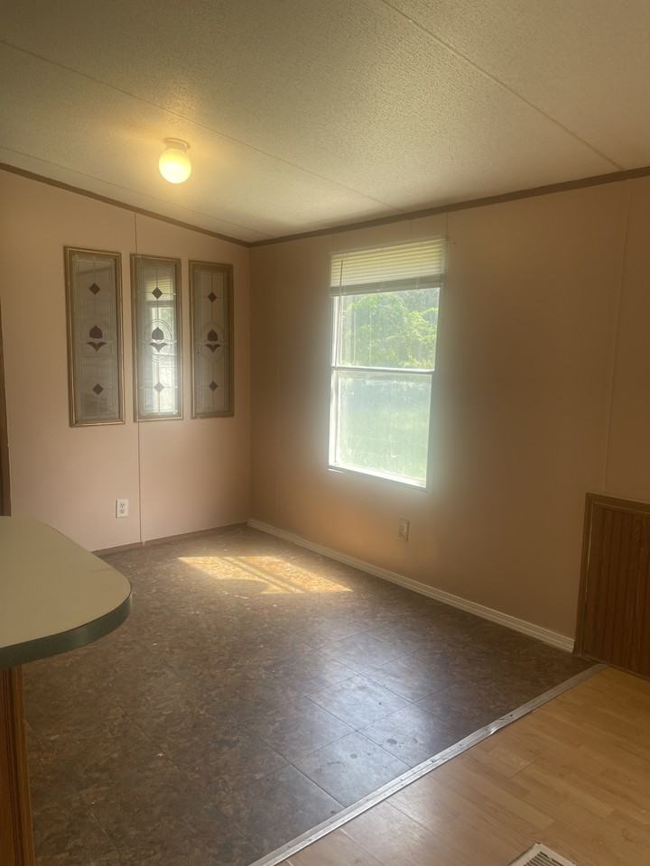 23903 Brushy Trail - Photo 3 of 11