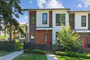 16433 19 Ave - Photo 1 of 1