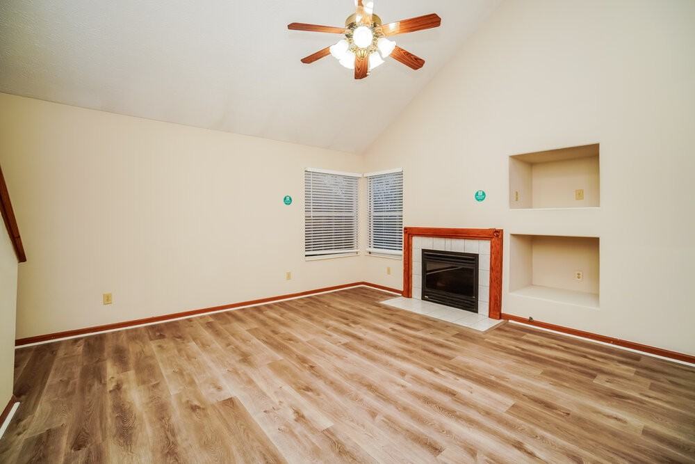 6150 Kensington Glen Dr - Photo 4 of 17