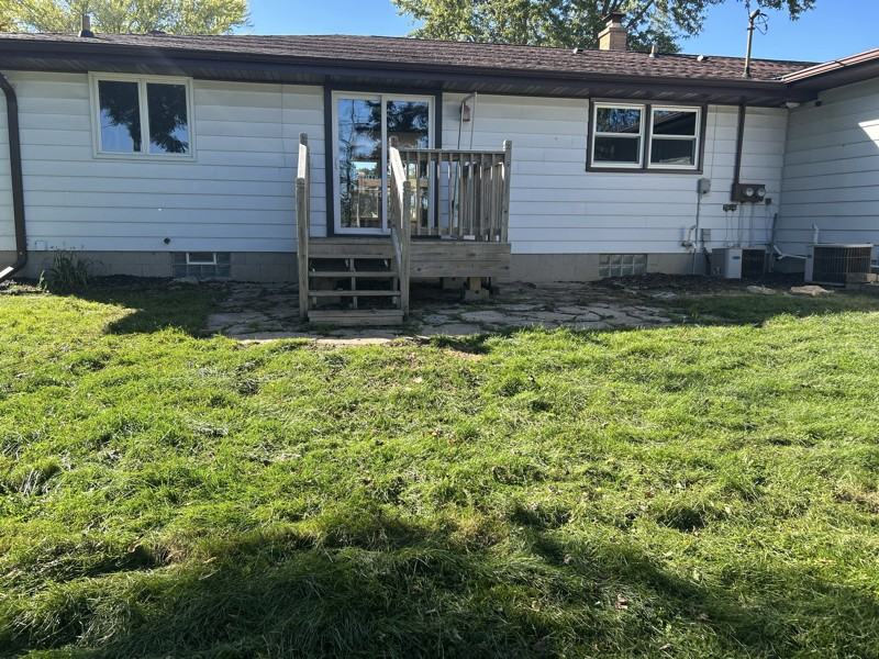 417 S Milwaukee St - Photo 2 of 15
