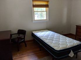 2 Pembroke Ln #C - Photo 1 of 1