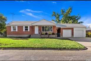 985 Maple St - Photo 1 of 1