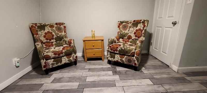 985 Maple St - Photo 6 of 9