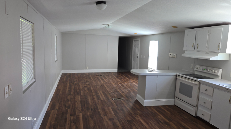 906 Fm #3 - Photo 2 of 11