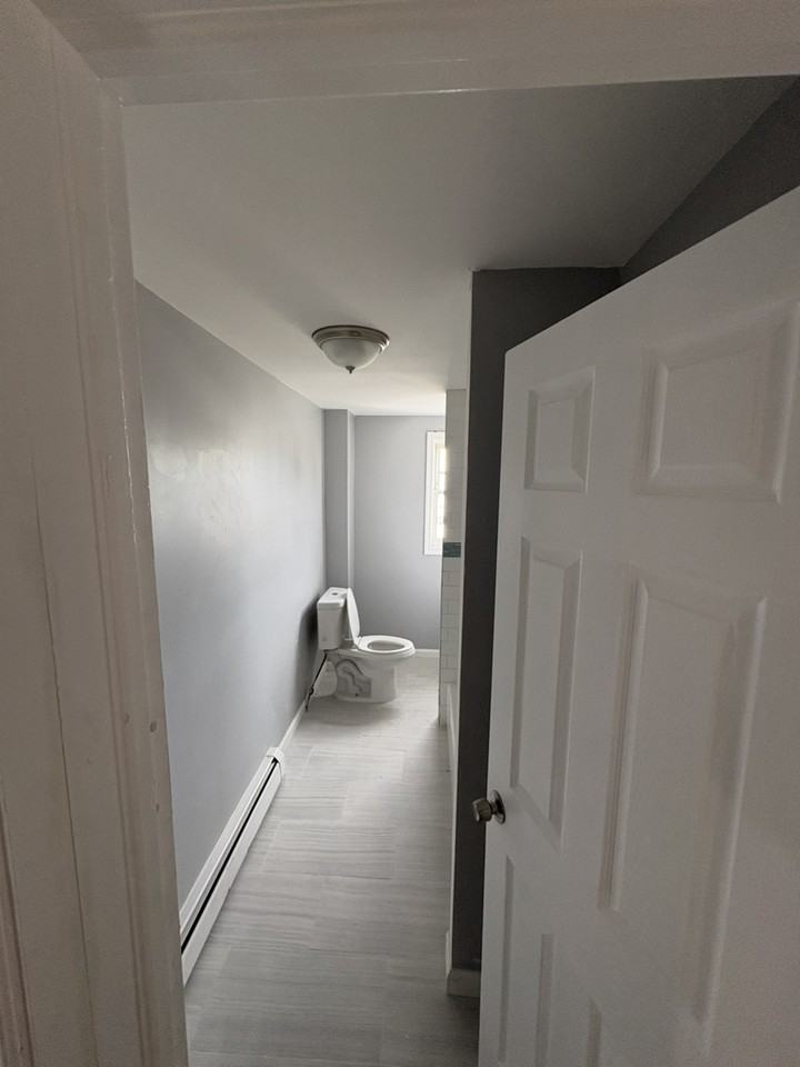 188 Grafton Avenue #3 - Photo 6 of 10