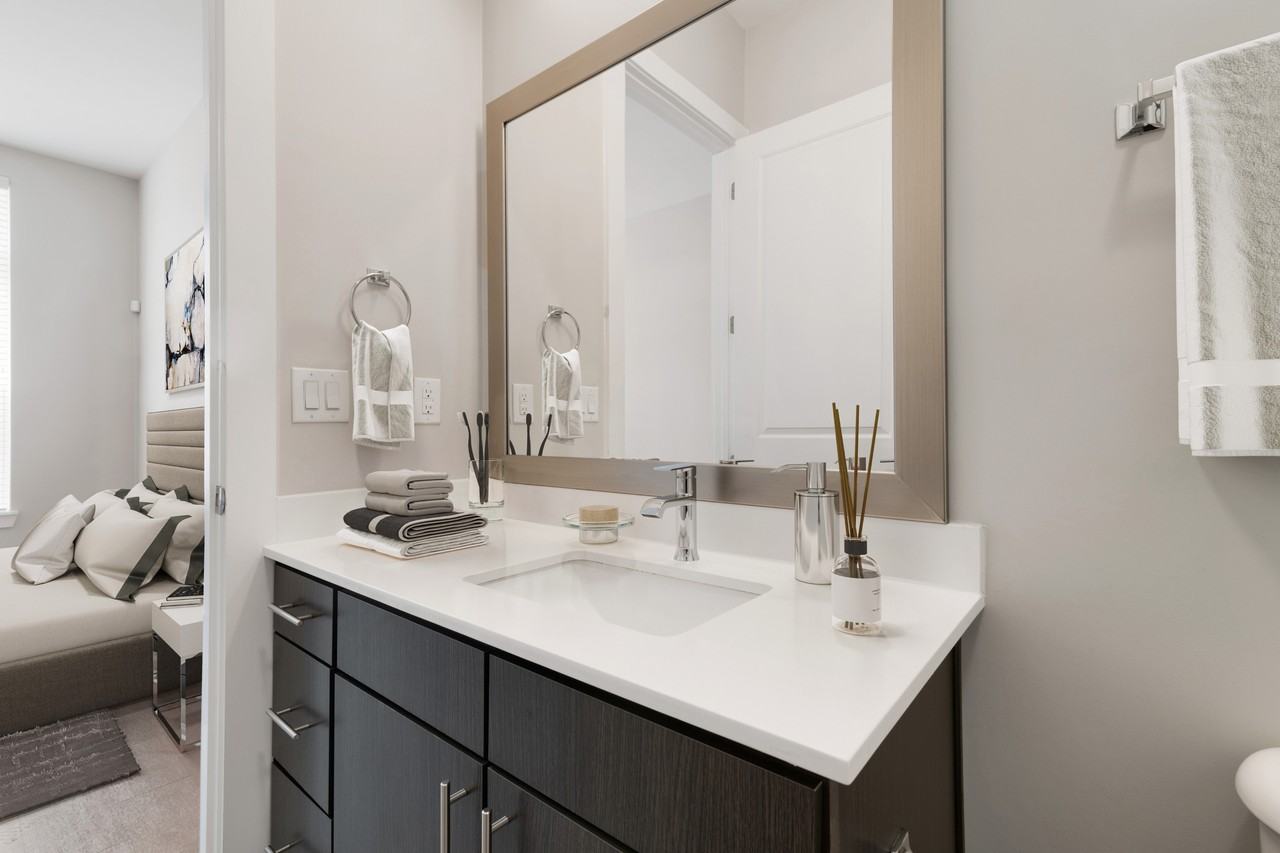 Lantower Bullhouse - Photo 6 of 50