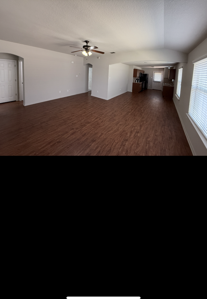 9115 Everton #NA - Photo 2 of 11