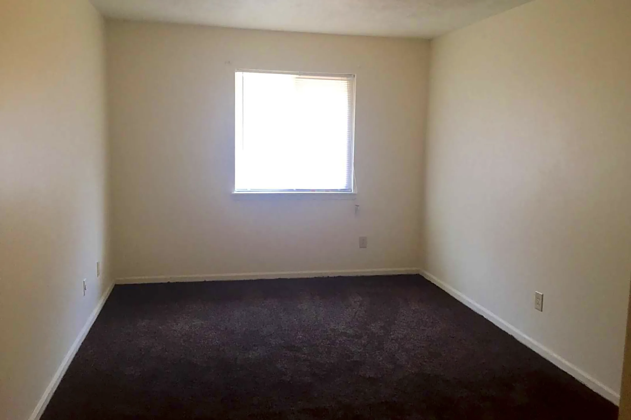 2920 New Walkertown Rd #O - Photo 2 of 6