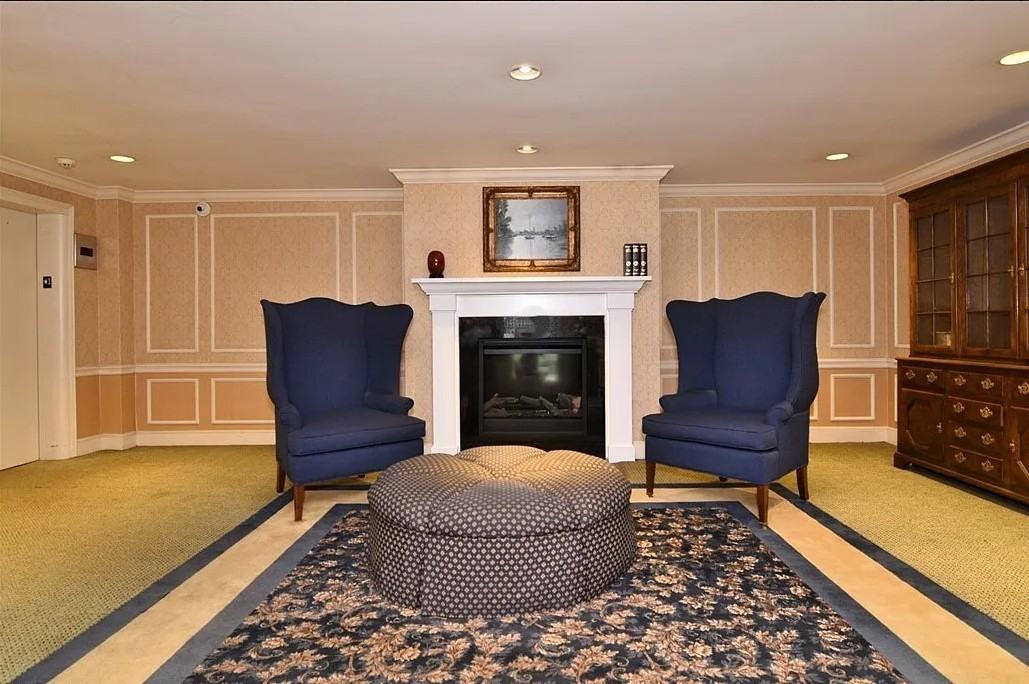 19425 Van Aken Blvd #410 - Photo 4 of 21