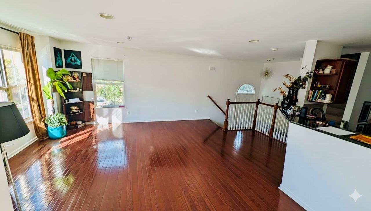 14 Elco Court #14 - Photo 4 of 16