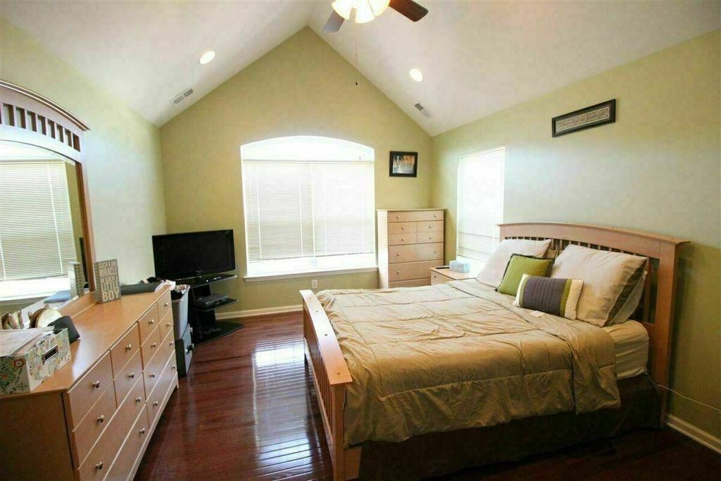 14 Elco Court #14 - Photo 5 of 16