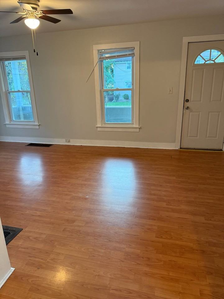 64 Fairview Ave #1 - Photo 3 of 9