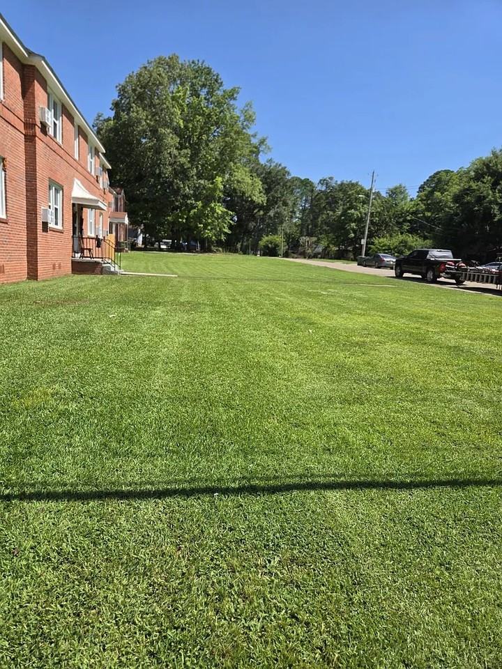 133 E Edgemont Ave #1 - Photo 2 of 7