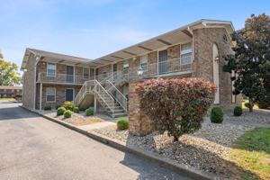 featured image of 3520 Park Row Drive